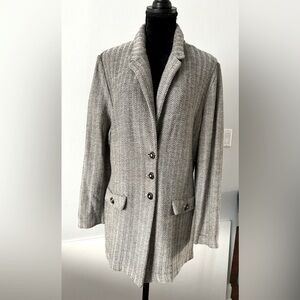 ST. JOHN DRESSY JACKET 🌹🌹